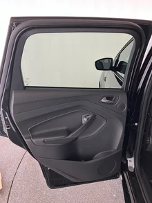 Ford Kuga 2,0 TDCi ST-Line in schwarz - metallic