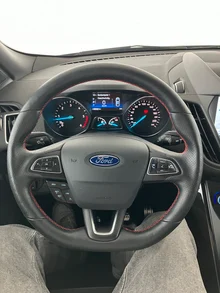 Ford Kuga 2,0 TDCi ST-Line in schwarz - metallic