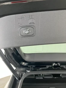 Ford Kuga 2,0 TDCi ST-Line in schwarz - metallic