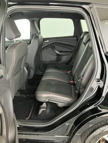 Ford Kuga 2,0 TDCi ST-Line in schwarz - metallic