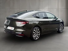 Škoda Enyaq Coupé Sportline 85x in Olibo-Grün Metallic