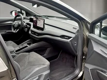Škoda Enyaq Coupé Sportline 85x in Olibo-Grün Metallic