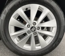 Thumbnail-Foto von Fahrzeug