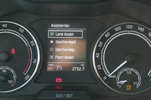Škoda Kamiq Ambition TSI in Black-Magic Perleffekt