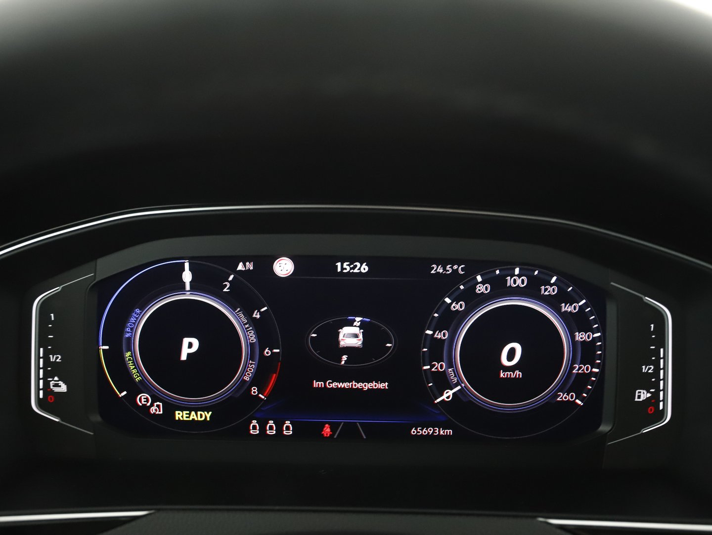VW Passat GTE Variant | Bild 6 von 16