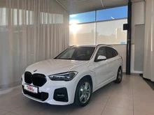 BMW X1 xDrive25e PHEV Aut. in alpinweiss