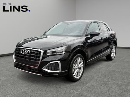 Audi Q2 30 TFSI admired