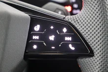 Audi Q3 TFSI 110 kW in Daytonagrau Perleffekt