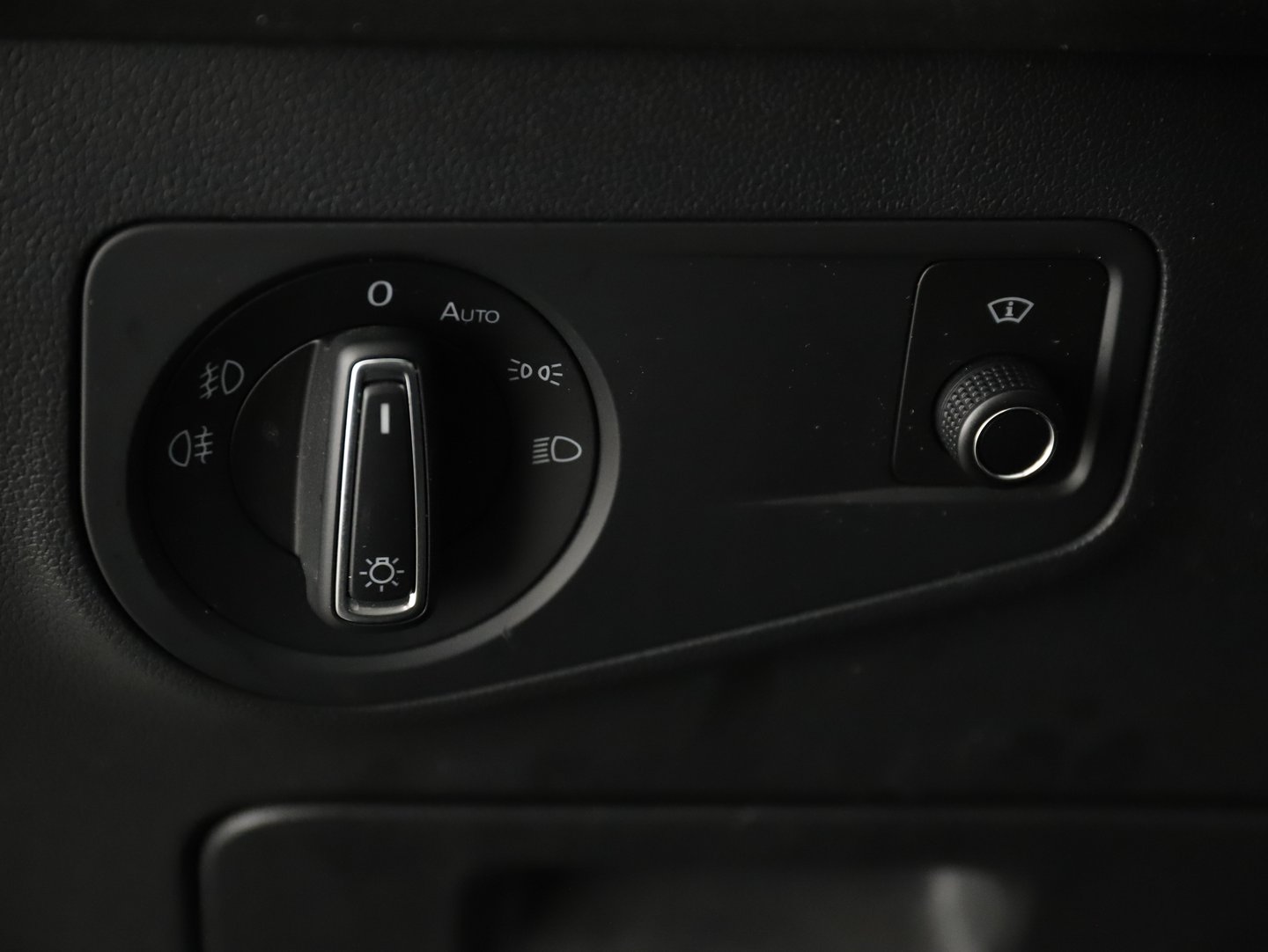 VW Tiguan Allspace CL TDI 4MOTION DSG | Bild 12 von 30