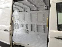 VW Crafter 35 Kastenwagen L3H3 TDI 4MOTION in candyweiß