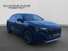 Audi Q8 e-hybrid quattro 360 kW in Ascariblau Metallic