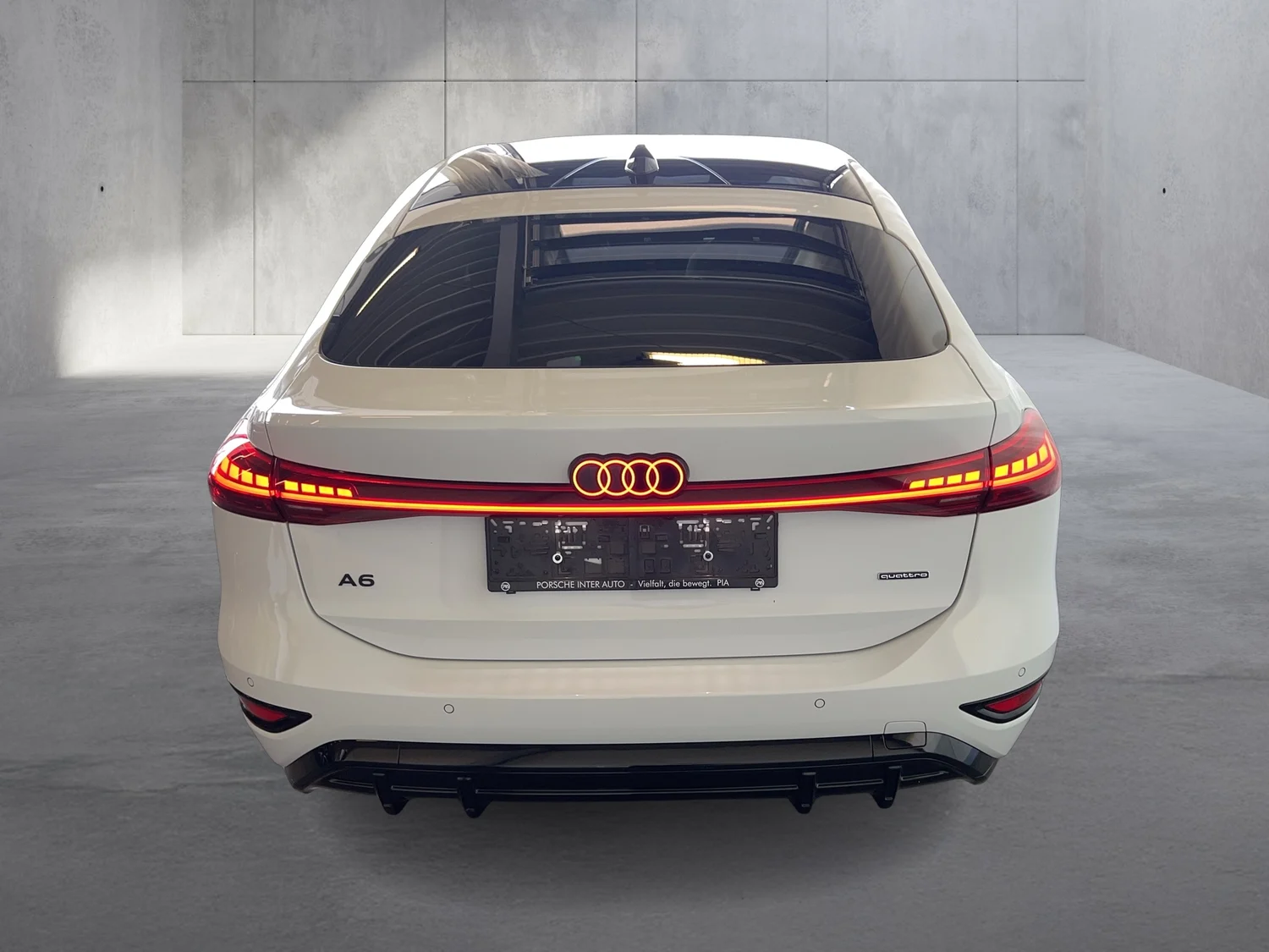 Bild eines Audi A6 Sportback e-tron quattro