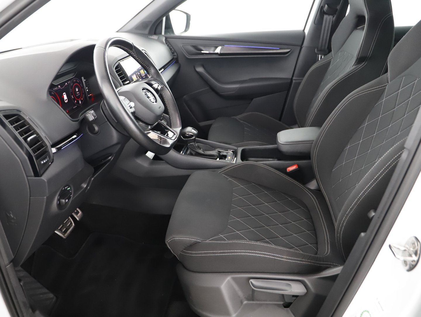 Škoda KAROQ 4x4 SPORTLINE TDI DSG | Bild 13 von 31