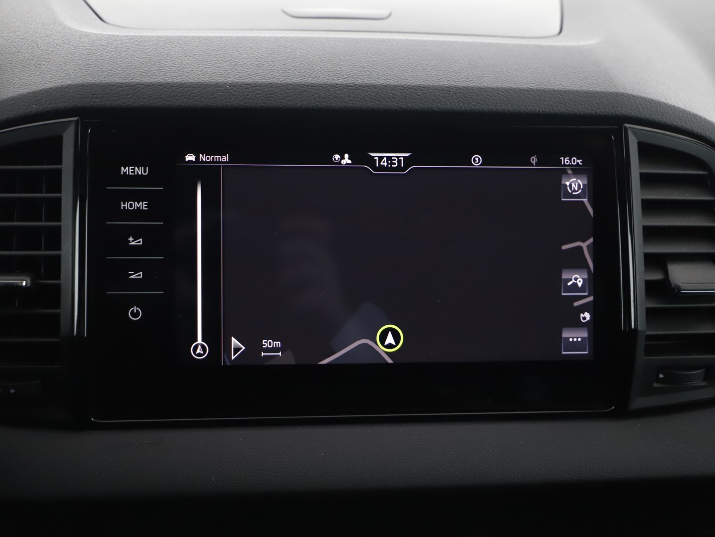 Škoda KAROQ 4x4 SPORTLINE TDI DSG | Bild 20 von 31