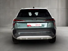 Audi Q3 TFSI quattro 150 kW  intense in Salbeigrün Metallic