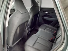 Audi Q3 TFSI quattro 150 kW  intense in Salbeigrün Metallic