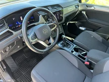 VW Touran TDI DSG in Deep Black Perleffekt