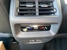 VW Tayron Sport eHybrid DSG 150kW in Oryxweiß Perlmutteffekt