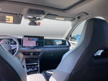 VW Tayron Sport eHybrid DSG 150kW in Oryxweiß Perlmutteffekt
