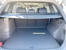VW Tayron Sport eHybrid DSG 150kW in Oryxweiß Perlmutteffekt