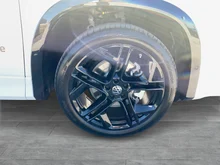 VW Tayron Sport eHybrid DSG 150kW in Oryxweiß Perlmutteffekt