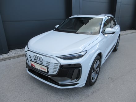 Audi Q6 e-tron quattro