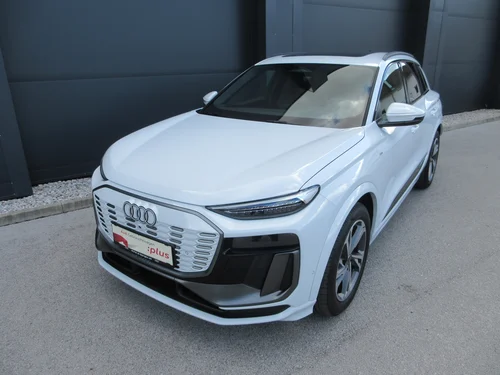 Audi Q6 e-tron quattro