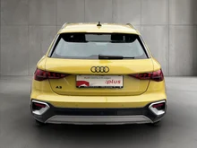 Audi A3 allstreet 35 TFSI in Pythongelb Metallic