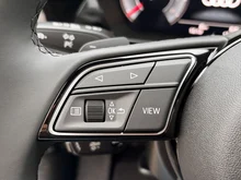 Audi A3 allstreet 35 TFSI in Pythongelb Metallic