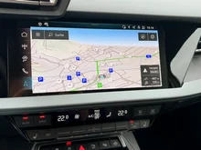 Audi A3 allstreet 35 TFSI in Pythongelb Metallic