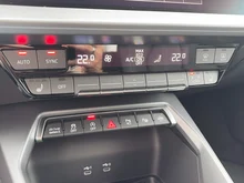Audi A3 allstreet 35 TFSI in Pythongelb Metallic