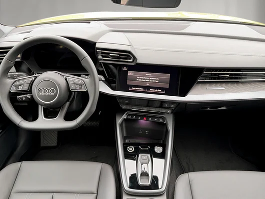 Bild eines Audi A3 allstreet 35 TFSI