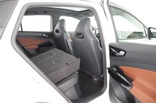 VW ID.4 Pro Performance 150 kW Max in Gletscherweiß Metallic Dach Schwarz