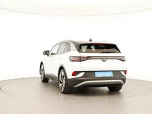 VW ID.4 Pro Performance 150 kW Max in Gletscherweiß Metallic Dach Schwarz