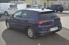 VW Golf Life mHeV TSI DSG in Atlantic Blue Met.
