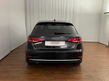 Audi A3 Sportback SB 1.6 TDI Sport in 0E Mythosschwarz Metallic