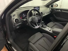 Audi A3 Sportback SB 1.6 TDI Sport in 0E Mythosschwarz Metallic