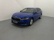Škoda Superb Combi 4x4 Selection TDI DSG in Energy-Blau
