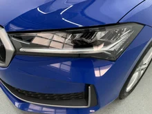 Škoda Superb Combi 4x4 Selection TDI DSG in Energy-Blau