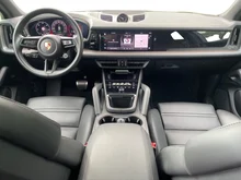 Porsche Cayenne S E-Hybrid in chromitschwarzmetallic