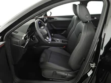 CUPRA Leon 1.5 TSI in Nacht-Schwarz Metallic