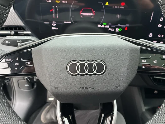 Bild eines Audi A6 Sportback e-tron quattro