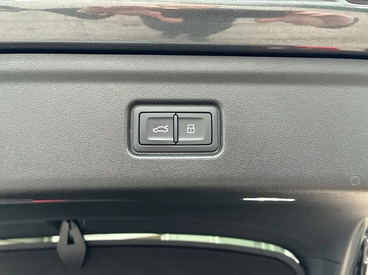 Bild eines Audi A6 Sportback e-tron quattro