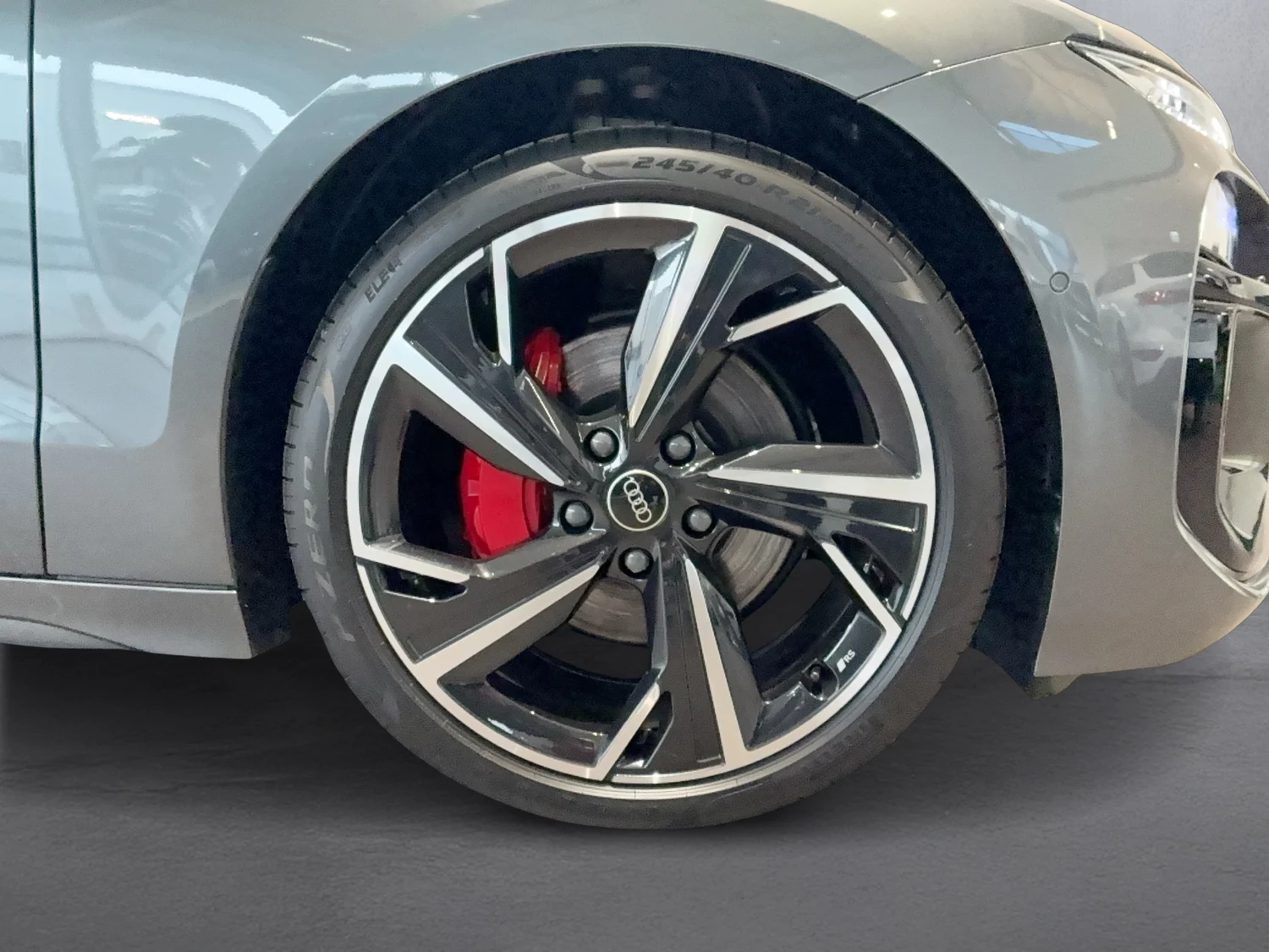 Bild eines Audi A6 Sportback e-tron quattro