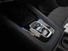 Škoda Octavia Combi Premium TDI DSG in Black-Magic Perleffekt