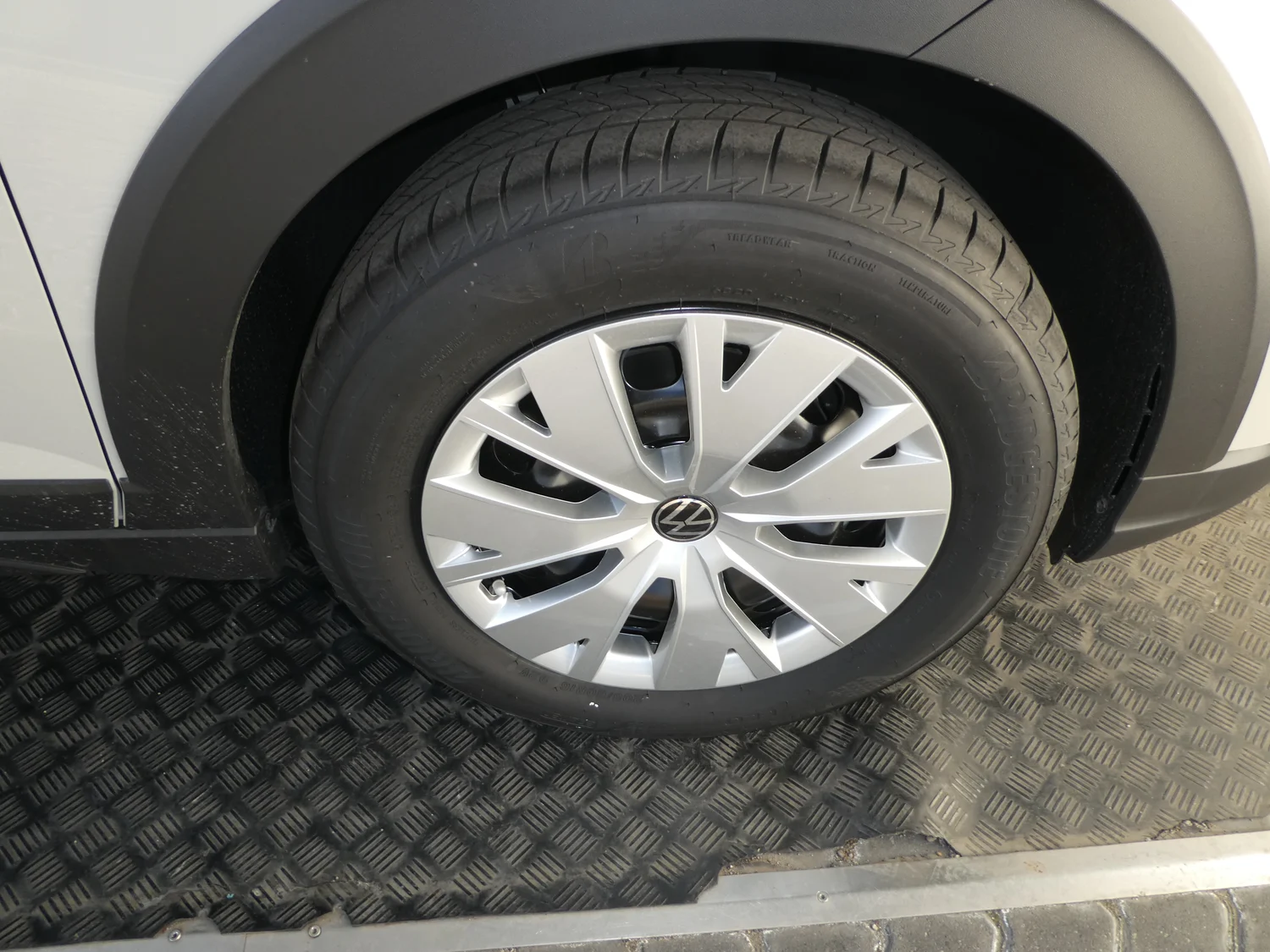 Bild eines VW Taigo 4Me TSI