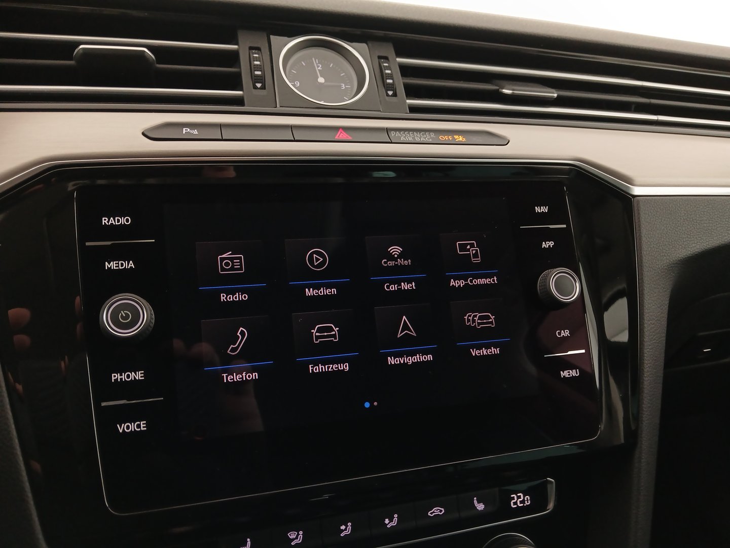 VW Passat Variant Highline TDI SCR DSG | Bild 18 von 34