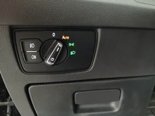 VW Passat Variant Highline TDI SCR DSG in DEEP BLACK PERLEFFEKT