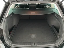 VW Passat Variant Highline TDI SCR DSG in DEEP BLACK PERLEFFEKT