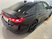 Audi A5 Limousine TDI quattro in Mythosschwarz Metallic
